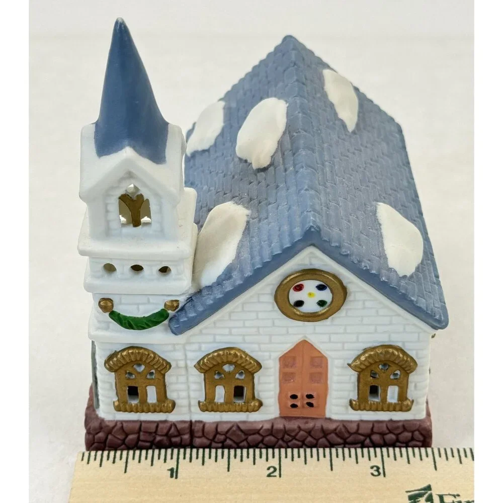 Vintage Lotus Ceramic White Church Figurine Snow Accents Christmas Village 4.5" - Picture 8 of 9